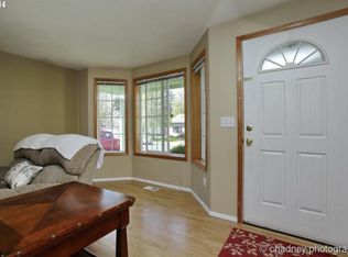 2004 SW Stella Way, Troutdale, OR 97060