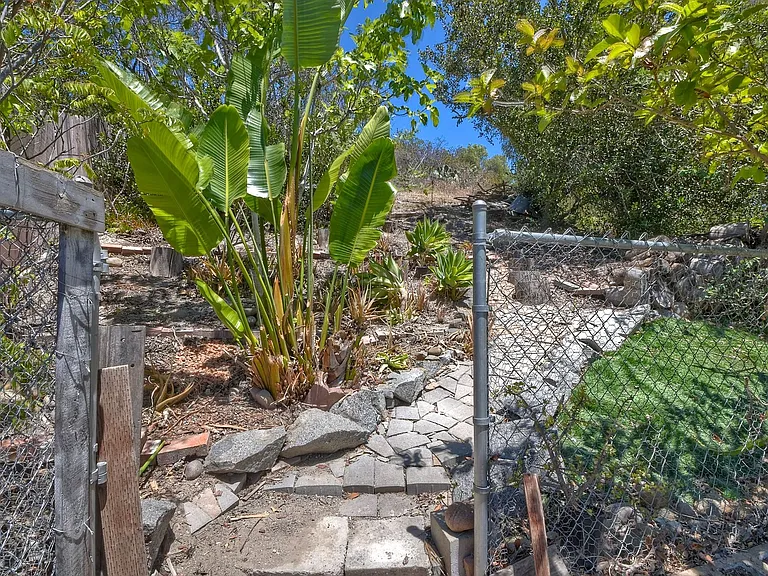 12993 Brome Way — Photo 30