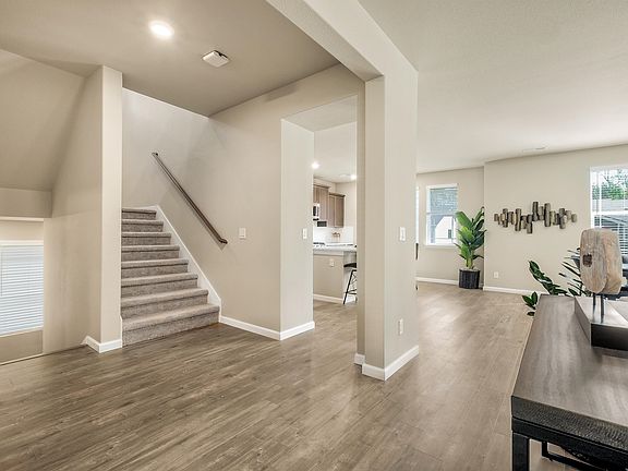 4th image of 10812 N Wieber Dr