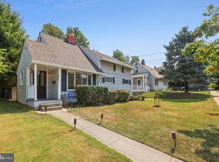 2216 Luzerne Ave, Silver Spring, MD 20910