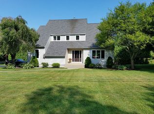 490 Brown Ave, Seekonk, MA 02771