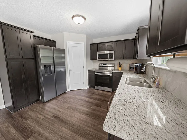 172 Brightleaf Cir — Photo 13