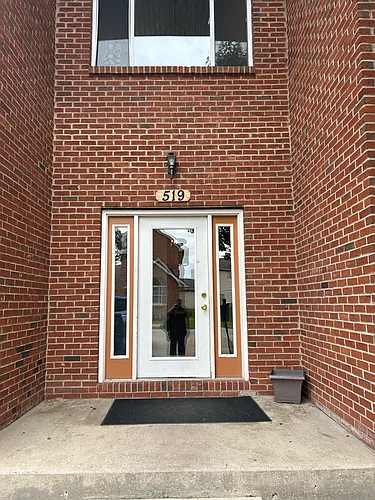 519 Park Dr Photo 1