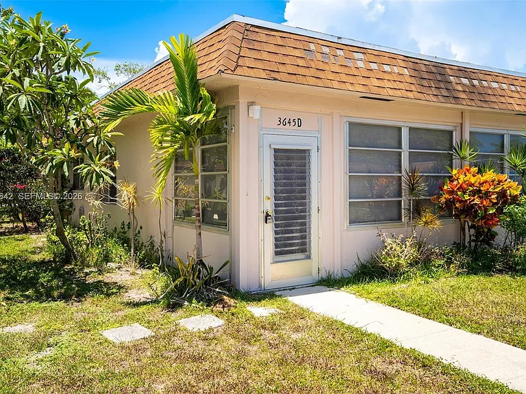 3645 SW Natura Ave #D — Photo 27