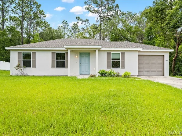 2549 W Castania Dr, Citrus Springs, FL 34434