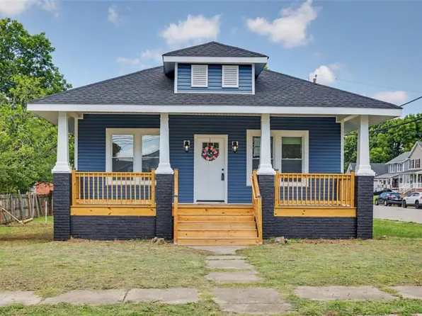 215 Blair Ave, Newport News, VA 23607