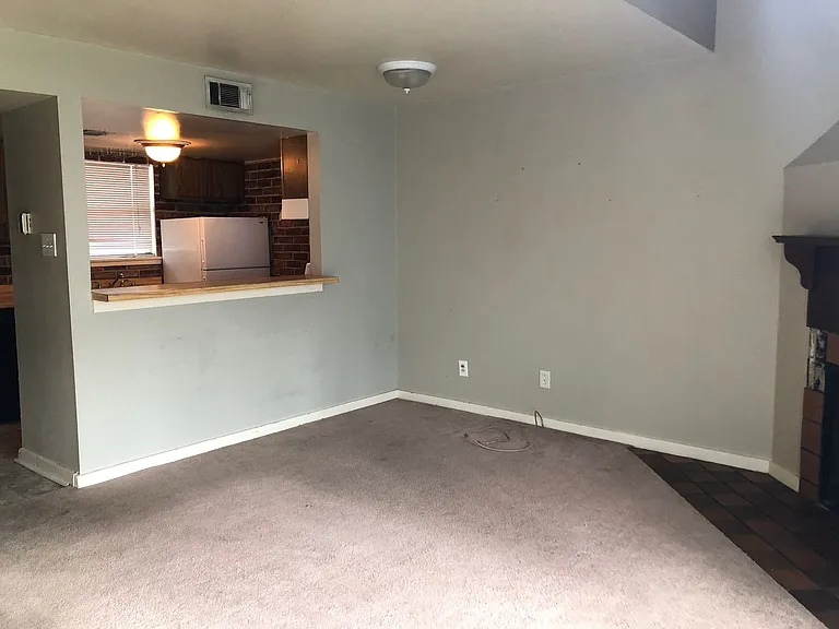 1018 Cumberland St — Photo 5