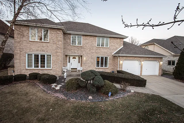 10640 Wildwood Dr photo 1