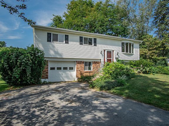 3rd image of 7 South Ct