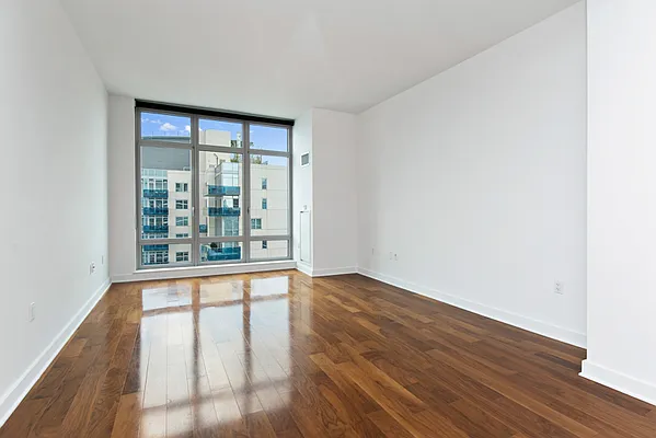 Rented by Keller Williams NYC | media 16