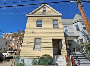 403 Division St, Perth Amboy, NJ 08861