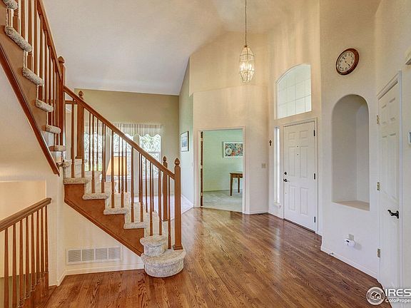 4th image of 610 Clarendon Dr
