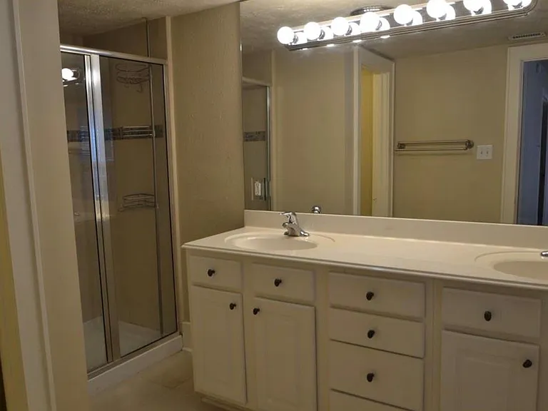 1505 McDuffie St — Photo 22