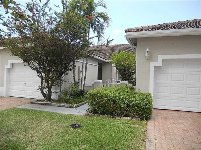 1st image of 2451 Aragon Blvd Unit 3