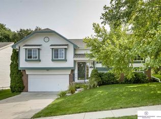 12327 Spencer St, Omaha, NE 68164
