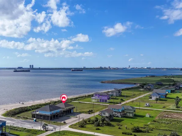 1508 Galveston Ave, Pt Bolivar, TX 77650