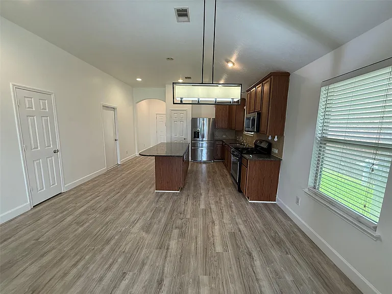12650 Redbud Villa Ln — Photo 7