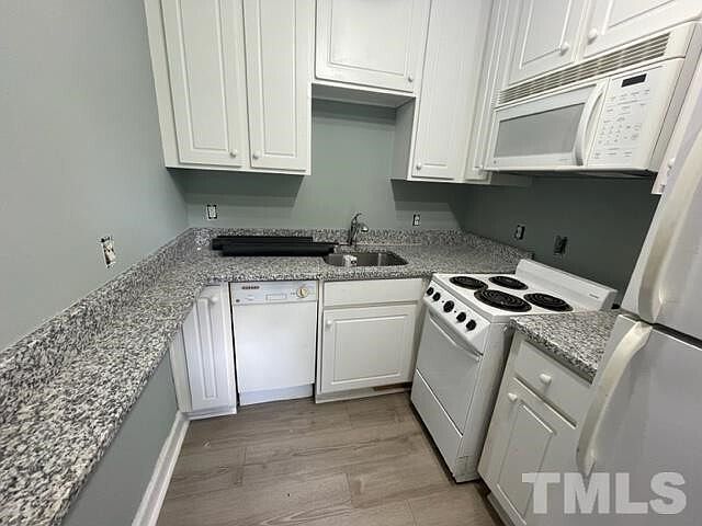 1st image of 2 Shepherd Ln