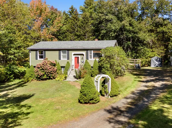 29 English Town Road E, Saint George, ME 04860