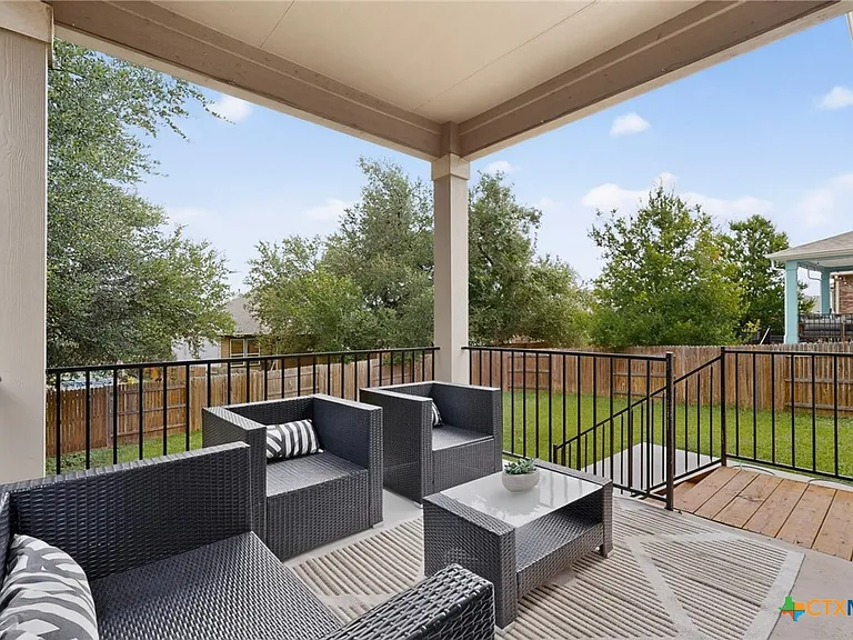 429 Sheepshank Dr — Photo 37