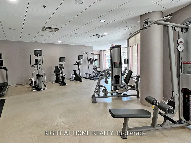 27 Rean Dr #605 — Photo 19