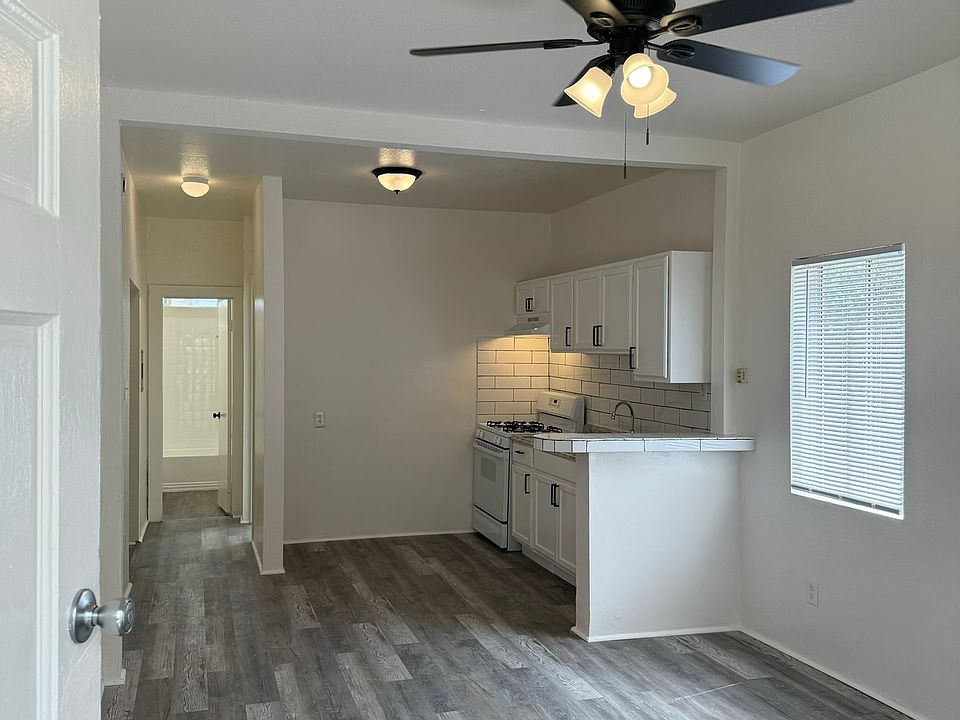 1st image of 543 W 16th St #B