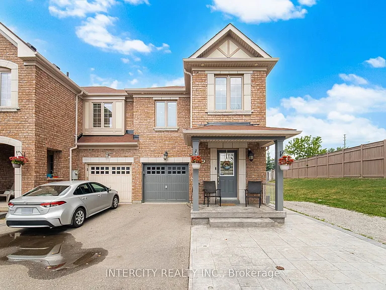 64 Coranto Way — Photo 1