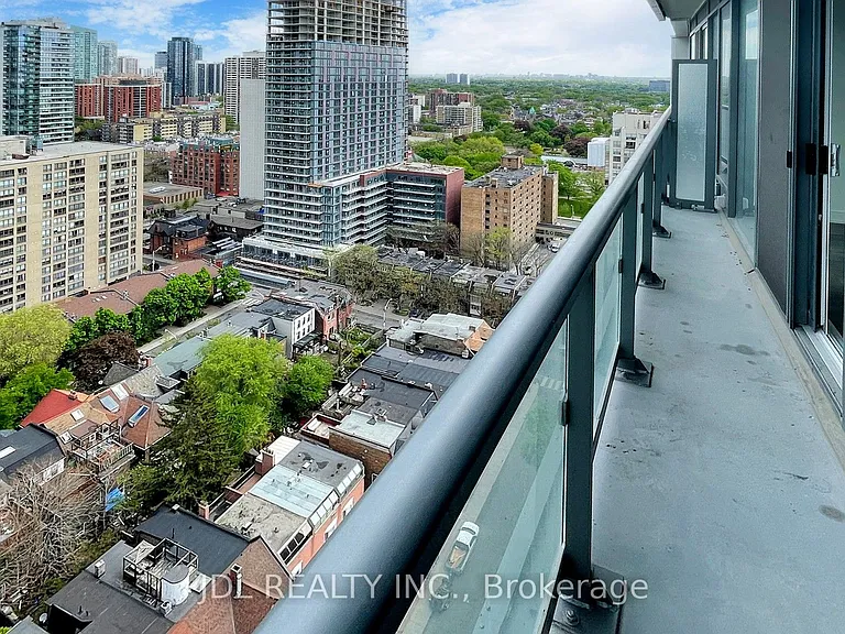 89 McGill St #2404 — Photo 17