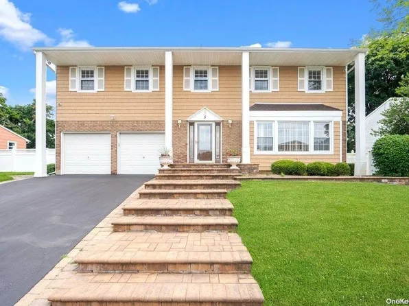 5 Albergo Lane, Syosset, NY 11791