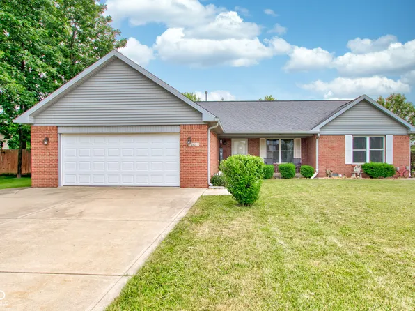 2421 Oakbend Ct, Lebanon, IN 46052