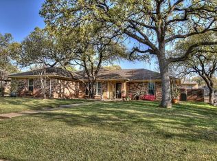 7309 Londonderry Dr, North Richland Hills, TX 76182