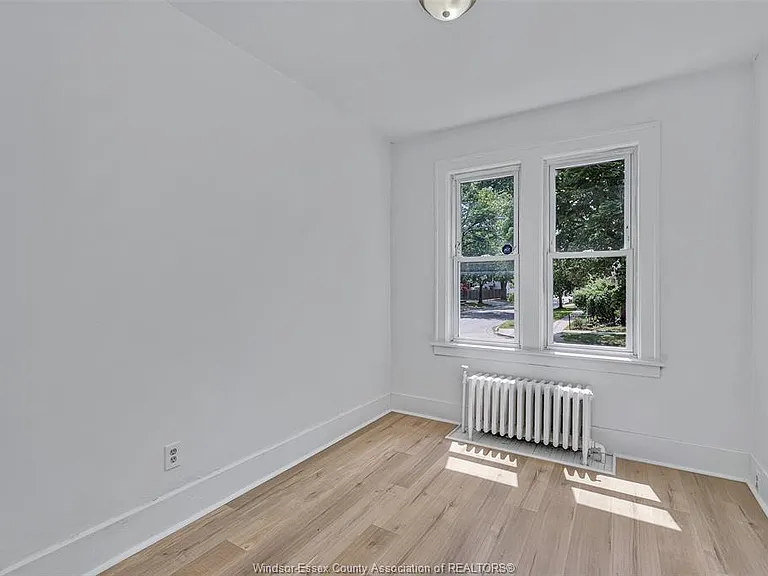 1094 Lincoln Rd — Photo 31