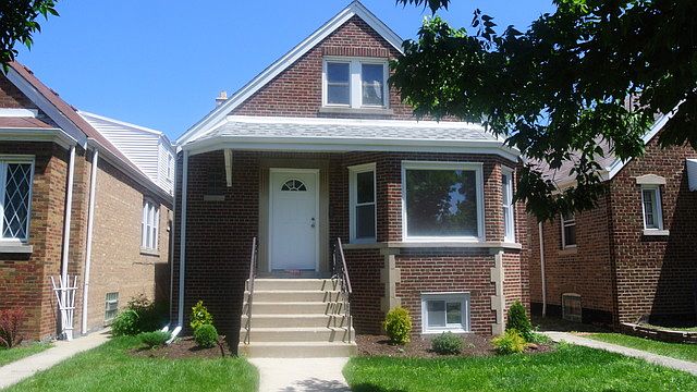 1st image of 6653 S Kedvale Ave