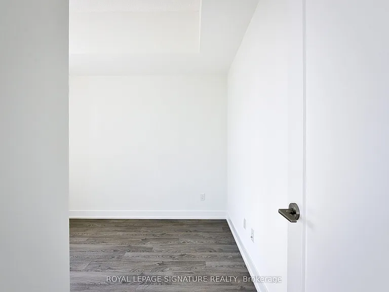 7 Mabelle Ave #3710 — Photo 12