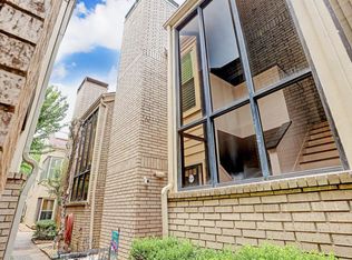 4913 Feagan St, Houston, TX 77007