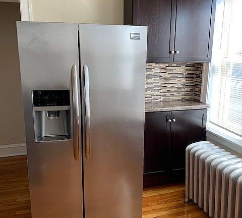 3rd image of 4812 W Cortland St APT 3