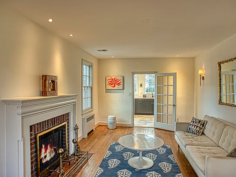 4643 16th St NW — Photo 9