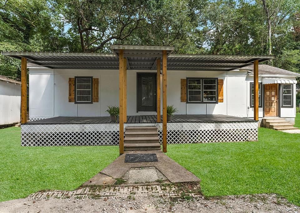 1st image of 601 Dogwood Trl