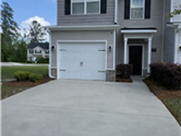 110 Regis Way, Richmond Hill, GA 31324