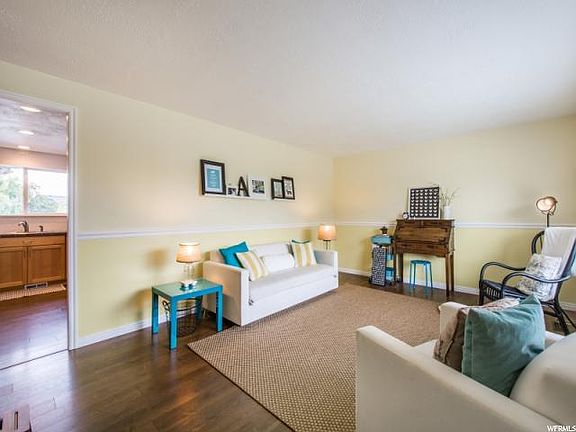 2nd image of 8107 S Bueno Vista Dr
