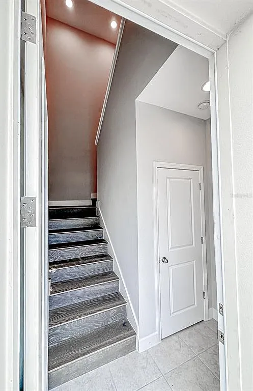 1 bed, 1.0 bath, 560 sqft, $1,700 — Photo 4