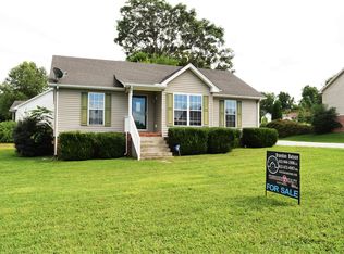 307 Westminster Ln, Springfield, TN 37172