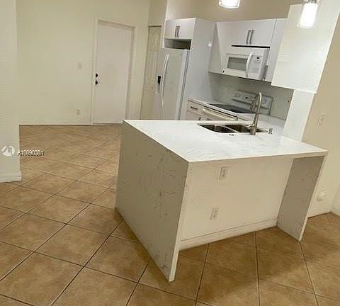 4th image of 2153 Pasa Verde Ln #2153