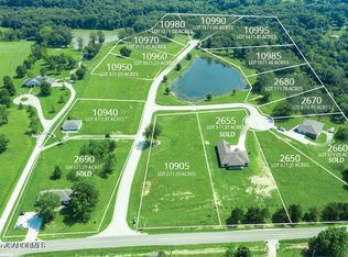 10995 Eagle Lake Ln, Holts Summit, MO 65043