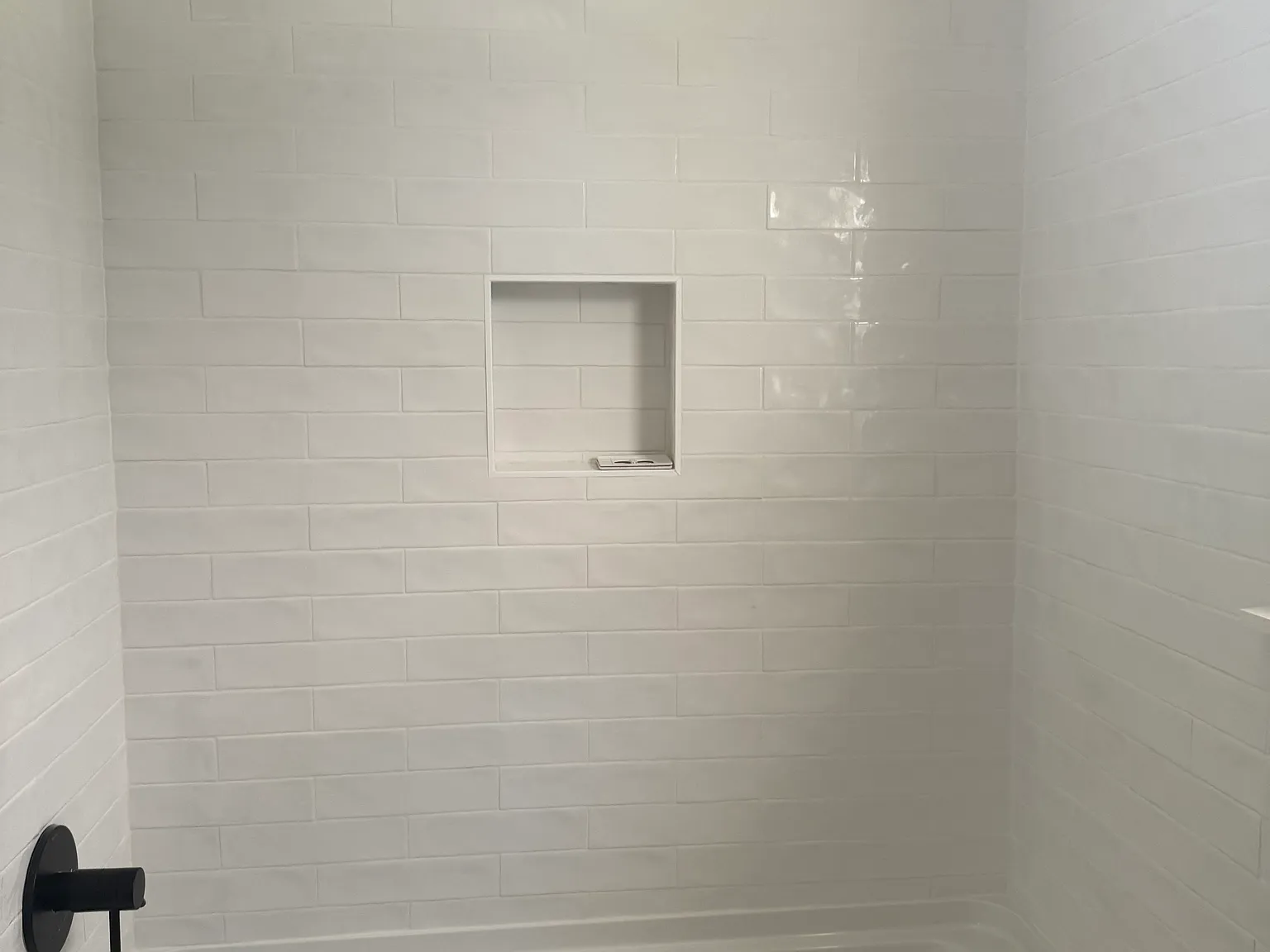 3 bed, 1277 sqft, $3,000 — Photo 3