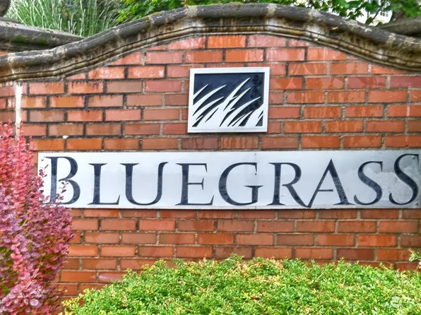 12404 E Gibson Road #C104, Everett, WA 98204