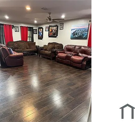 4 bed, 2702 sqft, $3,200 — Photo 2