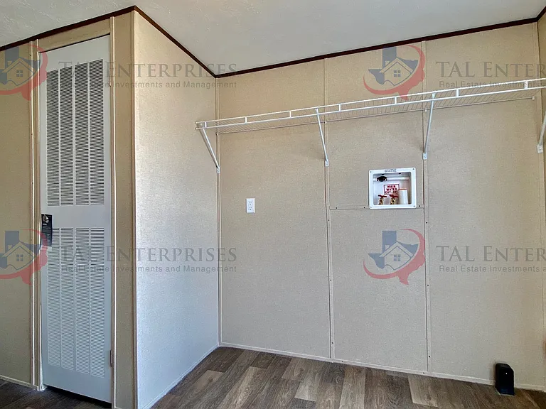 11045 Fumar Ln — Photo 16