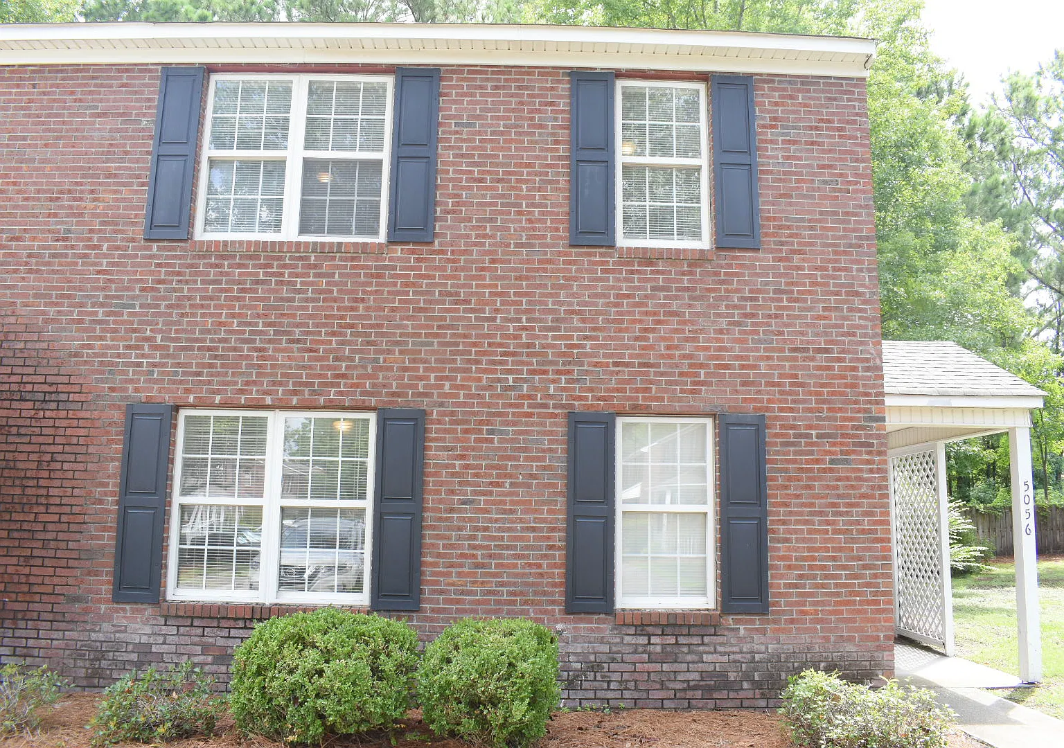 3 bed, 1300 sqft, $1,750 — Photo 3