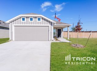 11208 Bone Spring Dr, Rhome, TX 76078